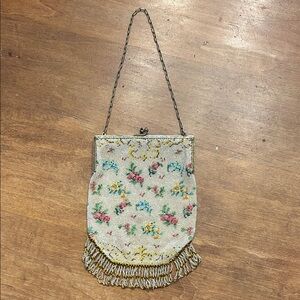 1880-1910 glass beaded Victorian purse